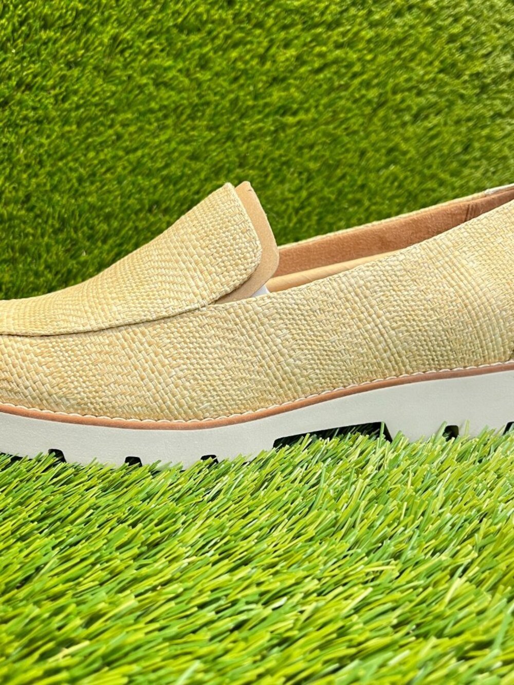 Vionic Kensley Womens Size 11D Beige Casual Slip On Woven Raffia Loafer Flats - Picture 3 of 10